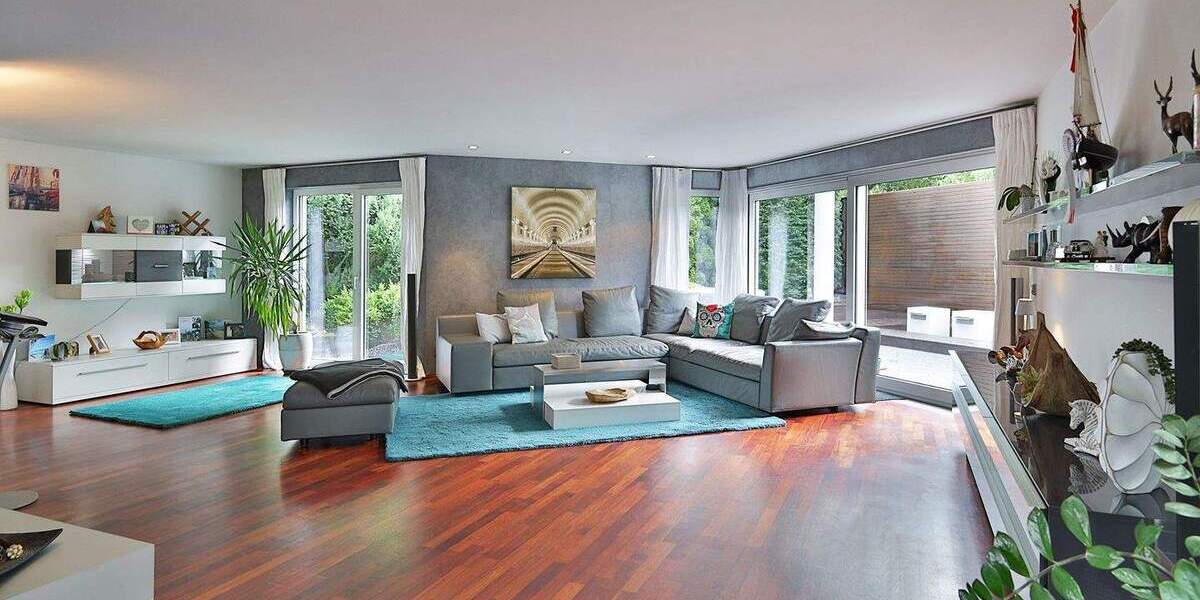 Einfamilienhaus Nufringen - 6 Zimmer, 311 m&sup2;, 1.700.000&euro; | Angebot:25682133