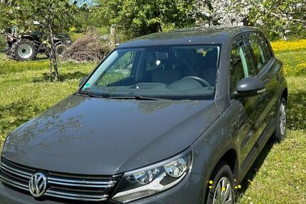 VW Tiguan 134.000 km 8.999 &euro; Hechingen 72379