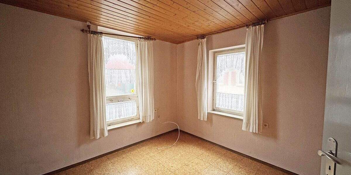 Mehrfamilienhaus, Wohnhaus Münsingen / Böttingen Böttingen - 1 Zimmer, 482 m&sup2;, 290.000&euro; | Angebot:25708163