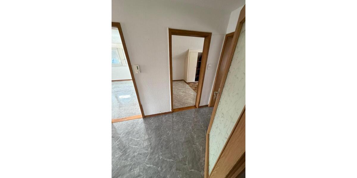 Dachgeschoßwohnung Böblingen - 3 Zimmer, 58 m&sup2;, 965&euro; | Angebot:24466351