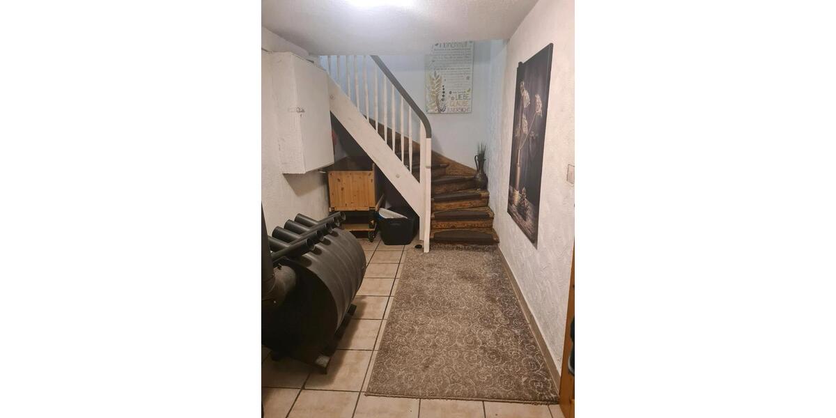 Doppelhaushälfte Rottenburg am Neckar - 6 Zimmer, 170 m&sup2;, 295.000&euro; | Angebot:26021528