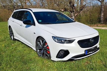 Opel Insignia 157.500 km 17.600 &euro; Reutlingen 72766