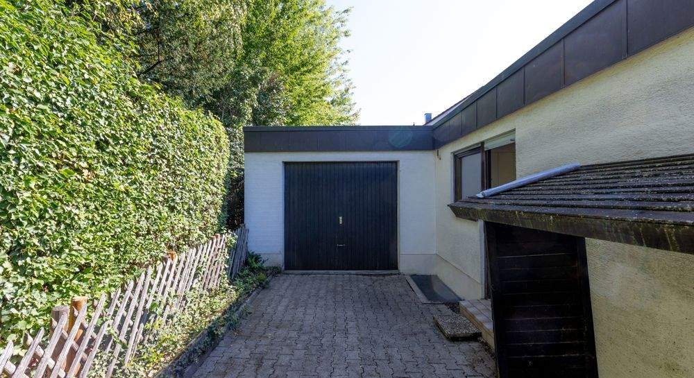 Bungalow Reutlingen Römerschanze - 6 Zimmer, 193 m&sup2;, 698.000&euro; | Angebot:25743278
