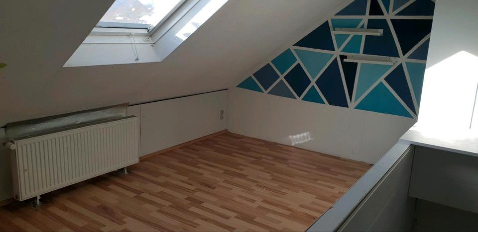 Etagenwohnung Reutlingen Orschel-Hagen - 2.5 Zimmer, 69 m&sup2;, 820&euro; | Angebot:26656553