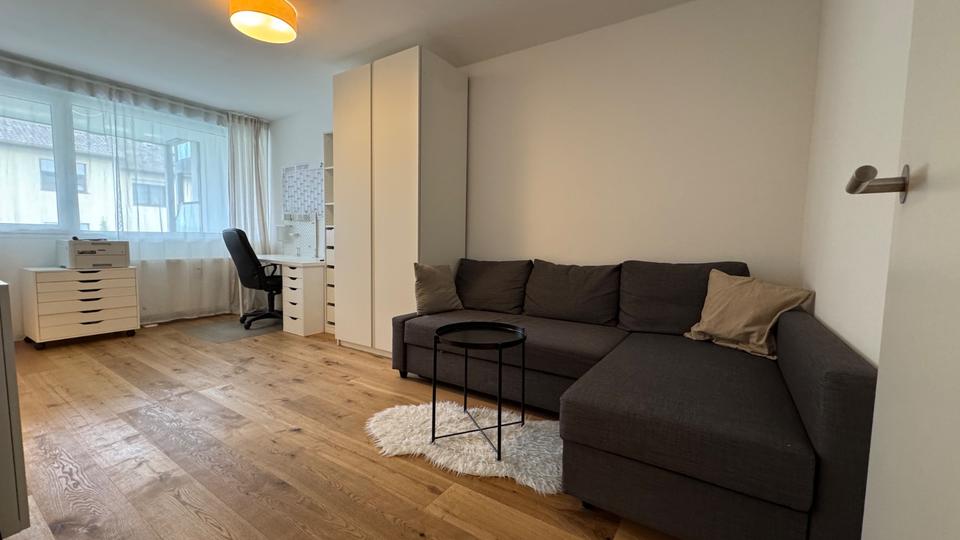 Hochparterre Böblingen - 3 Zimmer, 1.800&euro; | Angebot:23103180