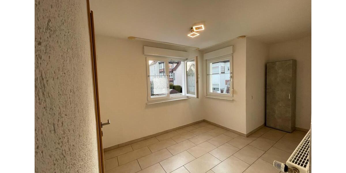 Etagenwohnung Kirchheim unter Teck - 3 Zimmer, 78 m&sup2;, 1.050&euro; | Angebot:25841336