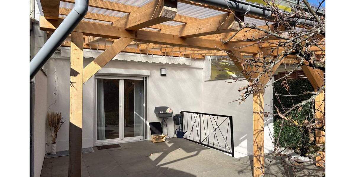 Reihenmittelhaus Reutlingen Burgholz - 4 Zimmer, 85 m&sup2;, 329.000&euro; | Angebot:25748656