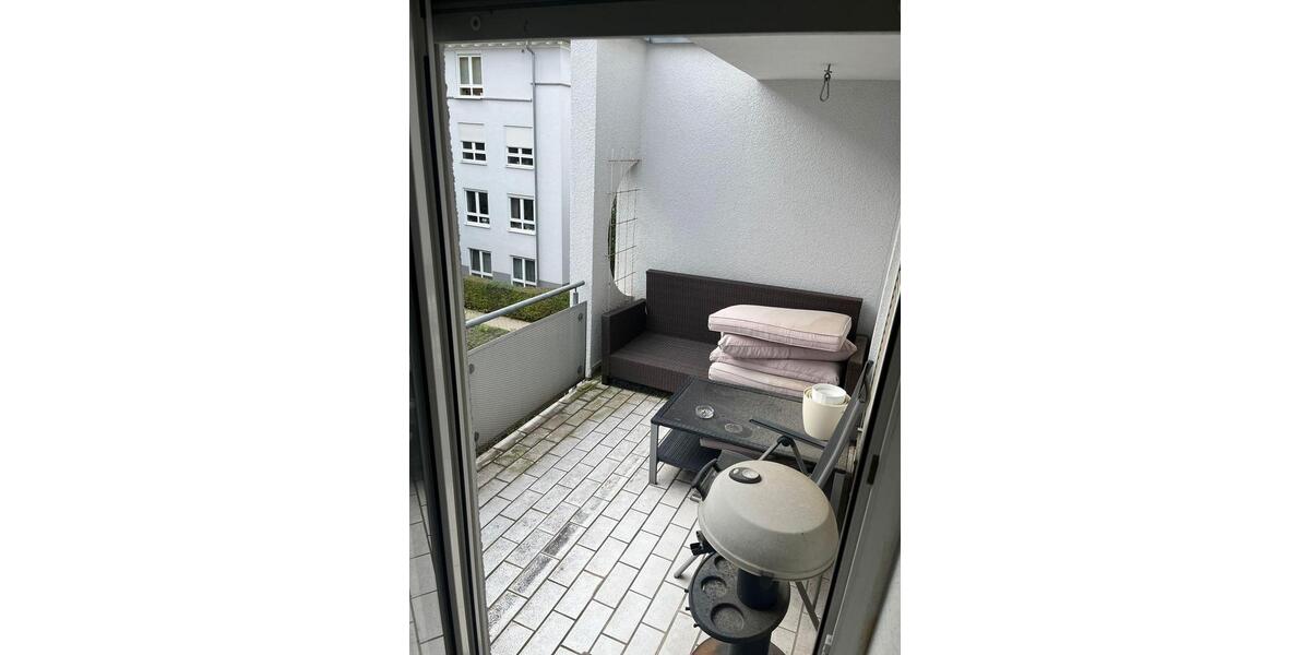 Etagenwohnung Böblingen Dagersheim - 3 Zimmer, 67 m&sup2;, 1.100&euro; | Angebot:25893550