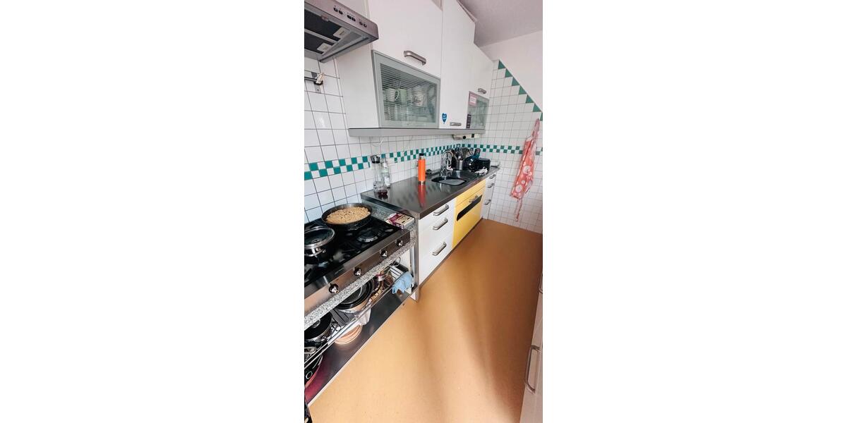 Doppelhaushälfte Erkenbrechtsweiler - 6.5 Zimmer, 155 m&sup2;, 1.700&euro; | Angebot:27617772