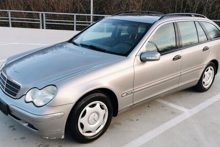 Mercedes-Benz C 220 209.000 km 2.500 &euro; Reutlingen 72770