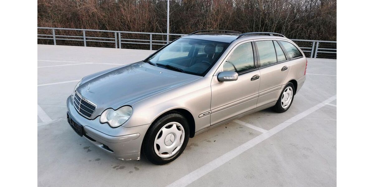 Mercedes-Benz C 220 209.000 km 2.500 &euro; Reutlingen 72770