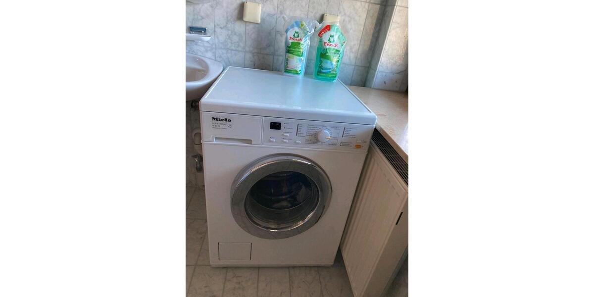 Dachgeschoßwohnung Reutlingen Altenburg - 3 Zimmer, 68 m&sup2;, 800&euro; | Angebot:26550324