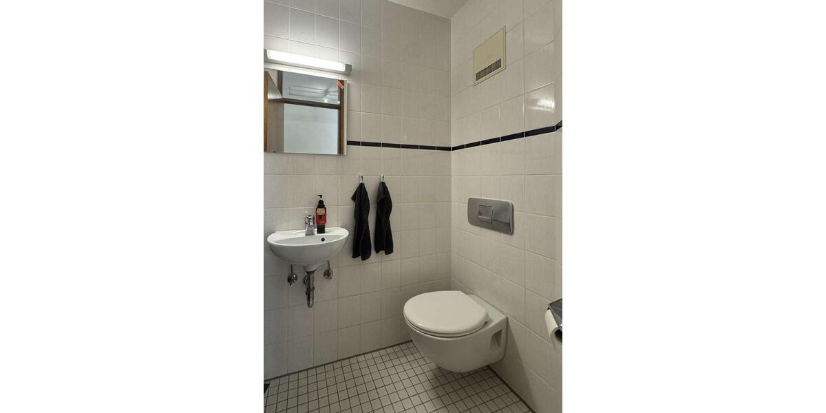 Etagenwohnung Böblingen - 3 Zimmer, 109 m&sup2;, 1.350&euro; | Angebot:24849970