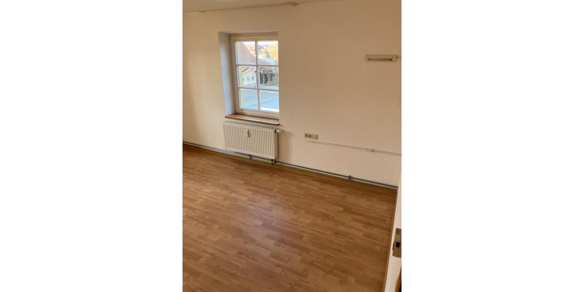 Hochparterre Hohenstein - 3 Zimmer, 89 m&sup2;, 650&euro; | Angebot:25566796