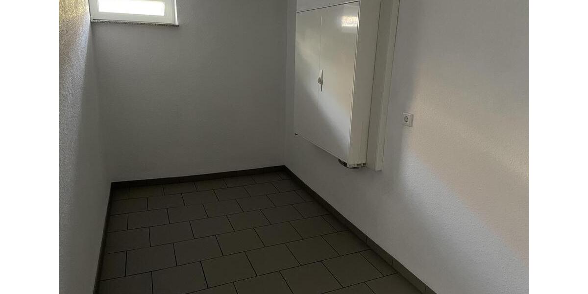 Etagenwohnung Frickenhausen - 3.5 Zimmer, 90 m&sup2;, 1.155&euro; | Angebot:24774631