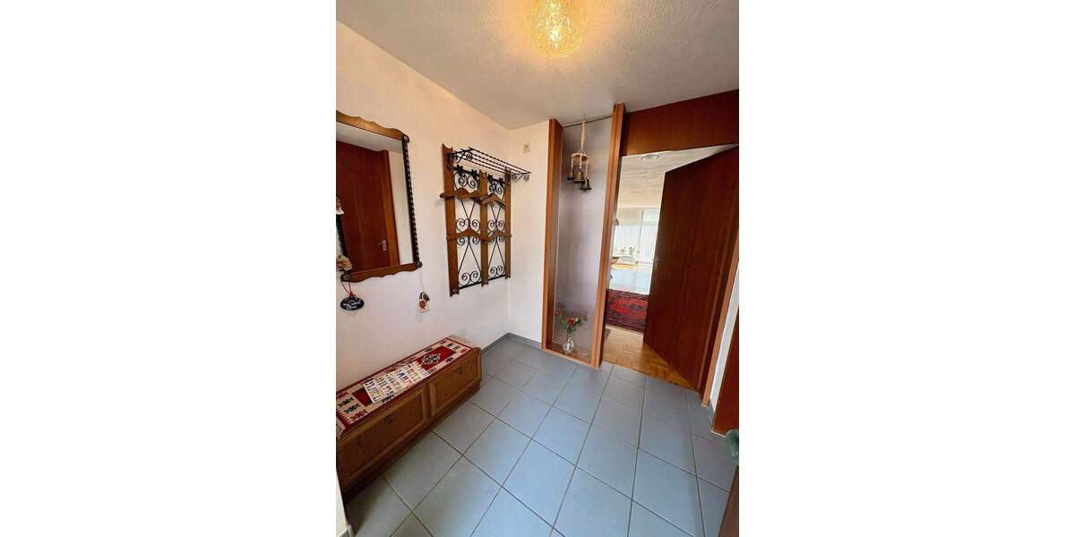 Reihenmittelhaus Hechingen - 5 Zimmer, 130 m&sup2;, 329.000&euro; | Angebot:25692959