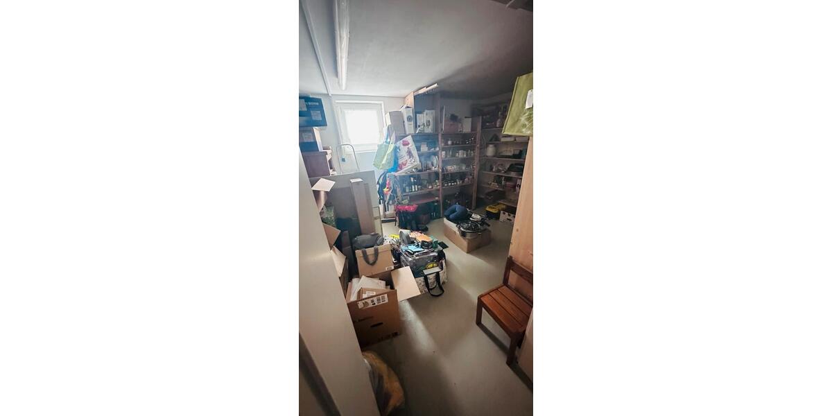 Doppelhaushälfte Erkenbrechtsweiler - 6.5 Zimmer, 155 m&sup2;, 1.700&euro; | Angebot:27617772
