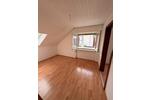 Dachgeschoßwohnung Ostfildern - 5 Zimmer, 90 m&sup2;, 1.130&euro; | Angebot:26699192