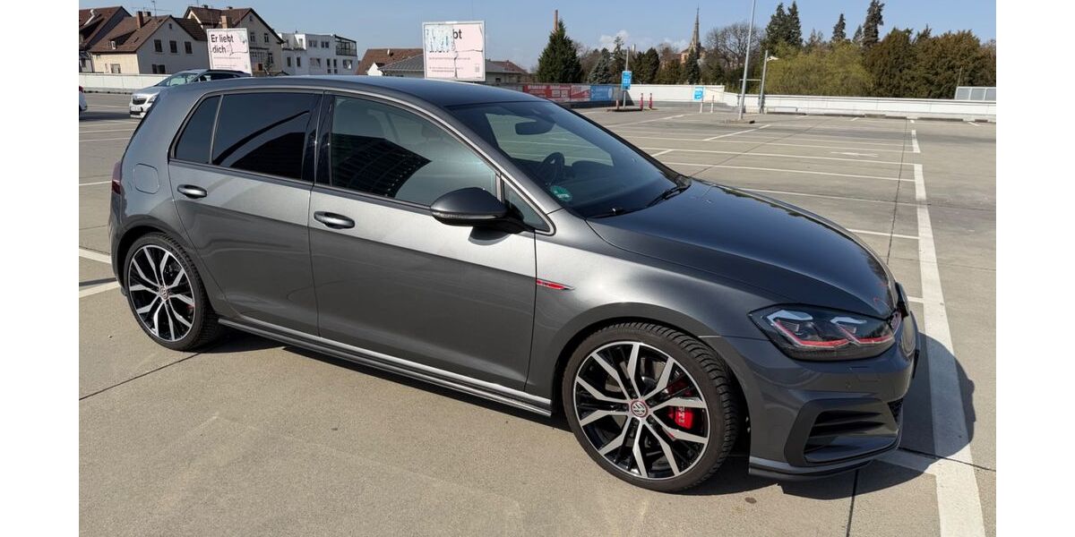 VW Golf 50.650 km 24.499 &euro; Kirchentellinsfurt 72138