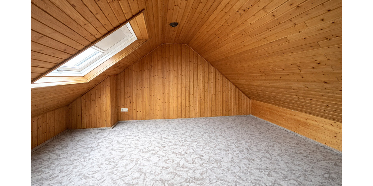 Mehrfamilienhaus, Wohnhaus Wolfschlugen - 5 Zimmer, 100 m&sup2;, 485.000&euro; | Angebot:25694262