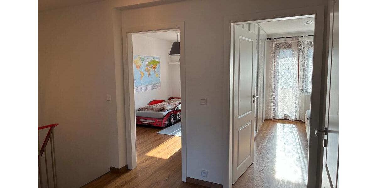 Reihenhaus Metzingen - 5 Zimmer, 112 m&sup2;, 470.000&euro; | Angebot:26083229