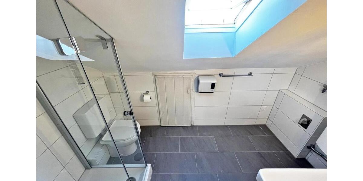 Dachgeschoßwohnung Ostfildern - 1.5 Zimmer, 37 m&sup2;, 645&euro; | Angebot:26675984