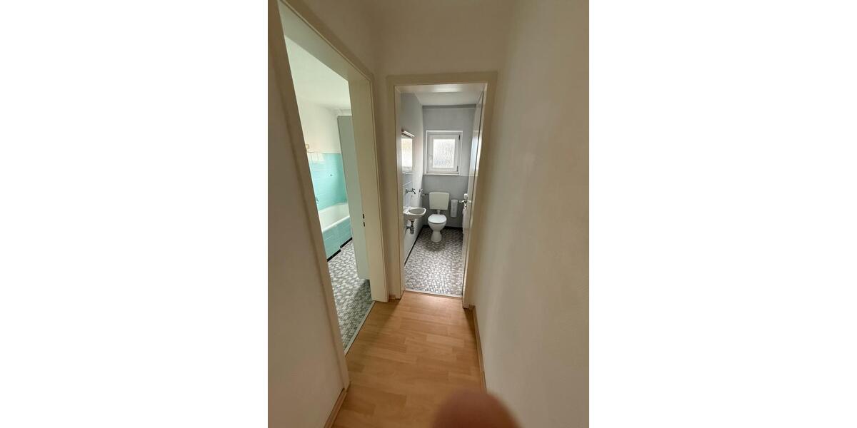 Hochparterre Altdorf - 3 Zimmer, 76 m&sup2;, 1.050&euro; | Angebot:26003069