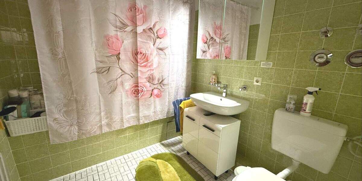 Etagenwohnung Lenningen Oberlenningen - 2 Zimmer, 60 m&sup2;, 150.000&euro; | Angebot:25740716