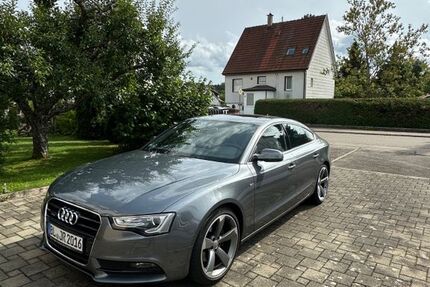 Audi A5 230.000 km 12.500 &euro; Bitz 72475