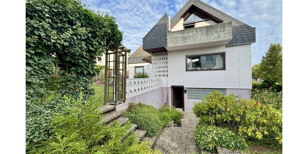 Einfamilienhaus Filderstadt / Plattenhardt Plattenhardt - 7.5 Zimmer, 168 m&sup2;, 749.000&euro; | Angebot:27582451