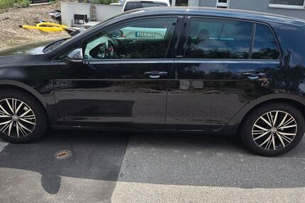 VW Golf 99.890 km 12.900 &euro; Reutlingen 72762