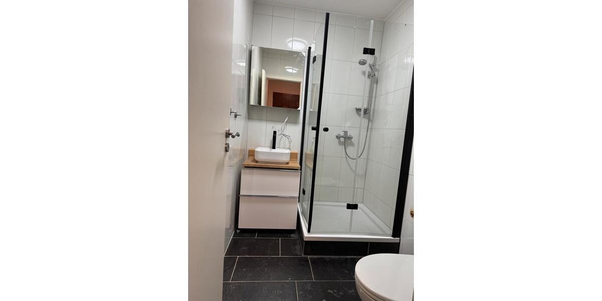 Etagenwohnung Tübingen Derendingen - 3 Zimmer, 70 m&sup2;, 1.055&euro; | Angebot:25415780