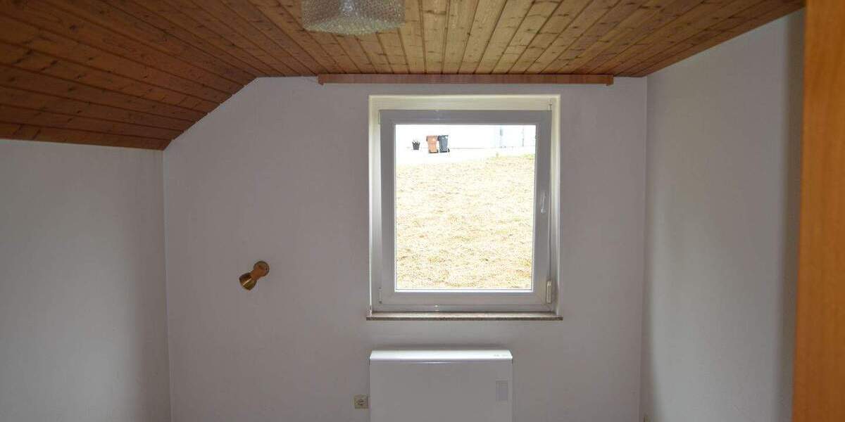 Etagenwohnung Jungingen - 3 Zimmer, 78 m&sup2;, 145.000&euro; | Angebot:25938855