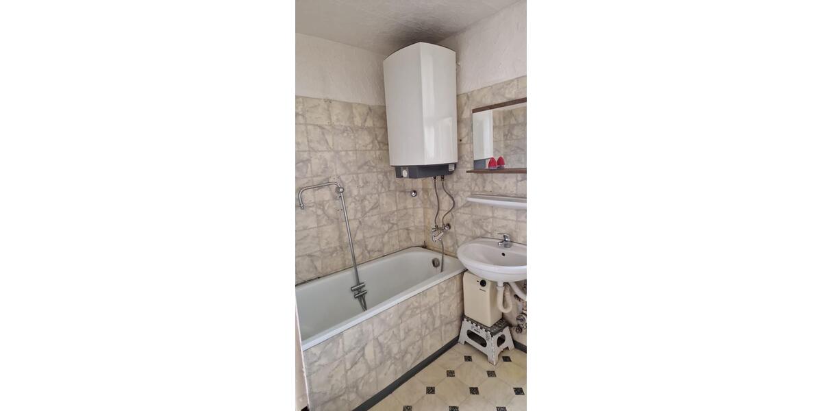 Etagenwohnung Burladingen - 3 Zimmer, 85 m&sup2;, 550&euro; | Angebot:25933485