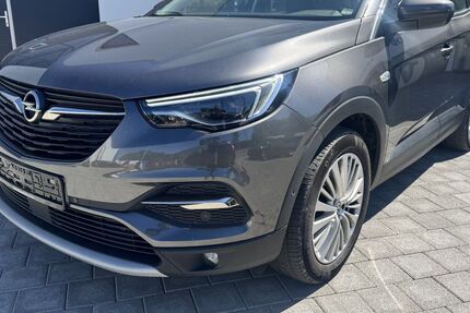 Opel Grandland (X) 102.200 km 11.900 &euro; Reutlingen 72770