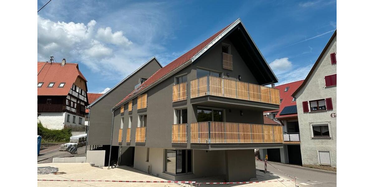 Dachgeschoßwohnung Rottenburg am Neckar - 2.5 Zimmer, 103 m&sup2;, 1.725&euro; | Angebot:25168059