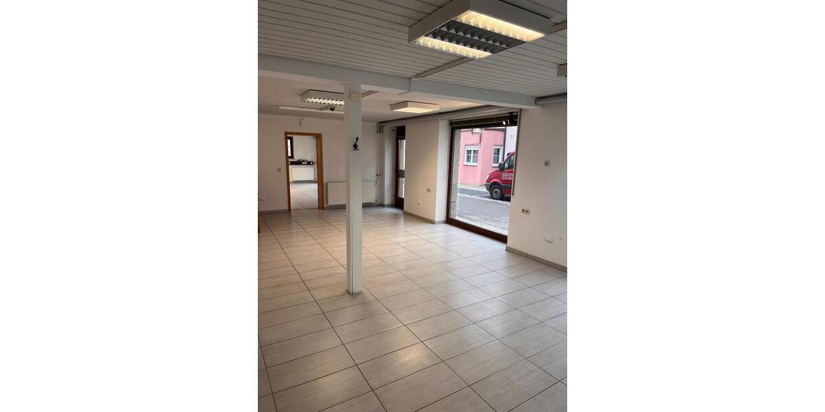Gewerbeobjekt Rottenburg am Neckar - 950&euro; | Angebot:24401436