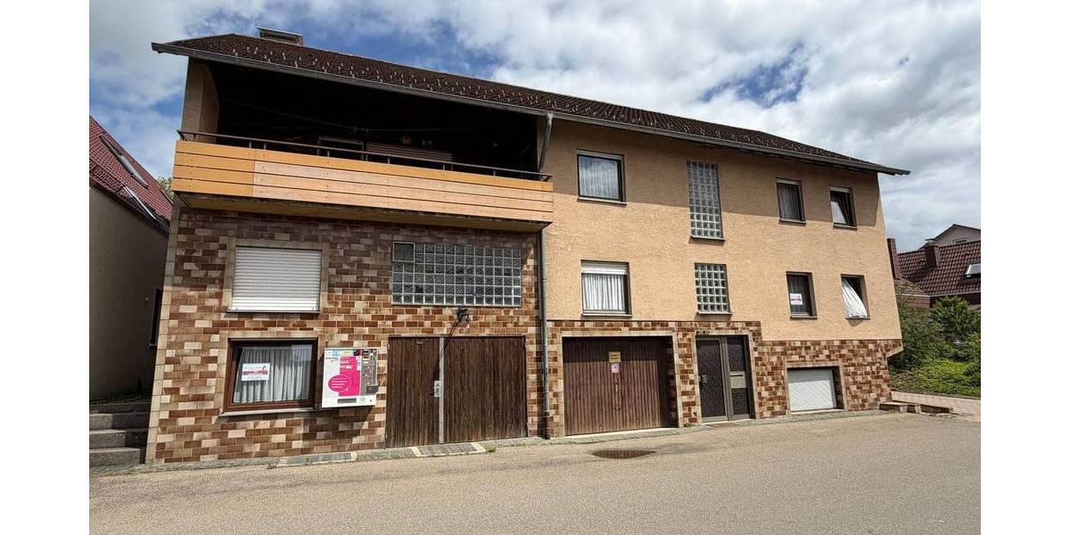 Einfamilienhaus Erkenbrechtsweiler - 8 Zimmer, 182 m&sup2;, 365.000&euro; | Angebot:26696197