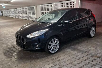Ford Fiesta 133.000 km 7.990 &euro; Böblingen 71032