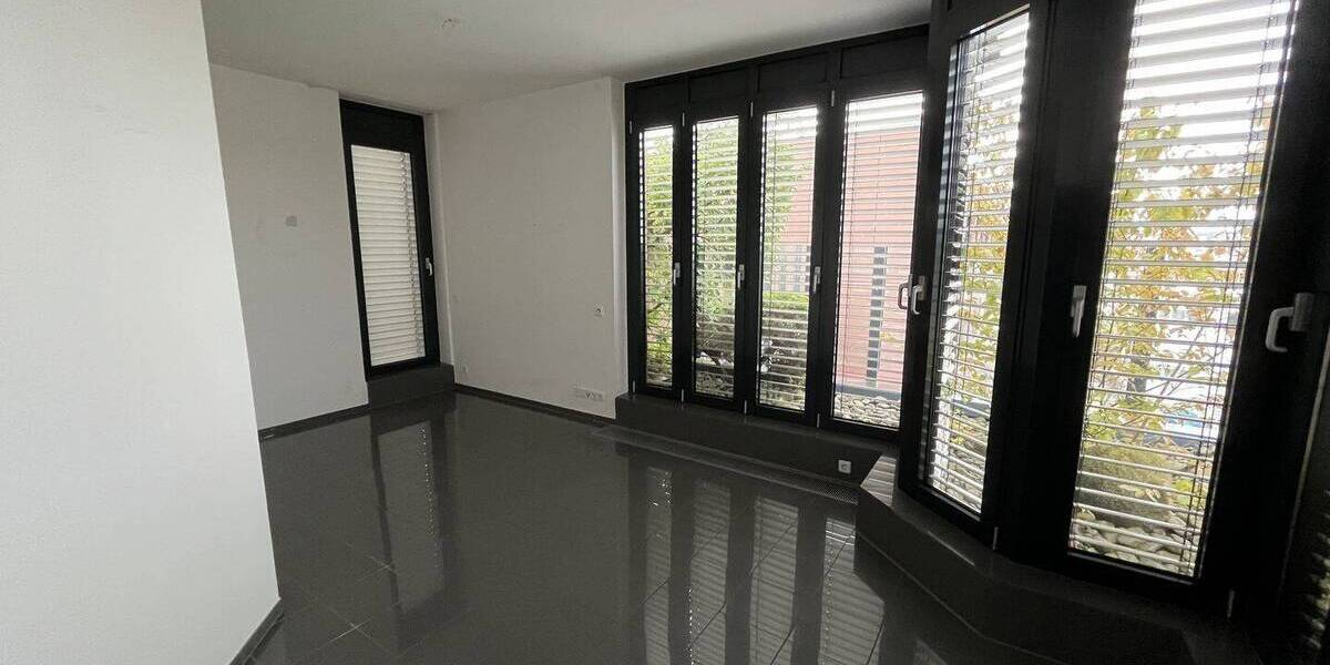 Gewerbeobjekt Sindelfingen Mitte - 19.680&euro; | Angebot:25704183