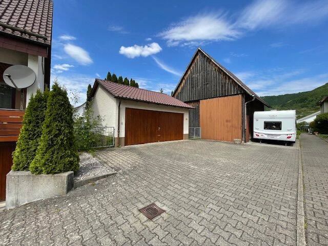 Mehrfamilienhaus, Wohnhaus Lenningen Unterlenningen - 6 Zimmer, 160 m&sup2;, 599.000&euro; | Angebot:25741058