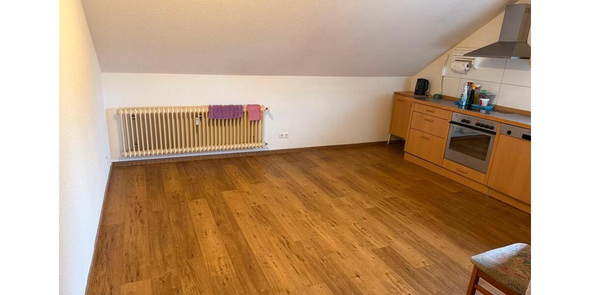 Etagenwohnung Kirchheim unter Teck - 4 Zimmer, 110 m&sup2;, 1.400&euro; | Angebot:25843405