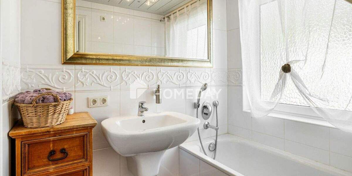 Einfamilienhaus Weil im Schönbuch - 7 Zimmer, 150 m&sup2;, 599.000&euro; | Angebot:25677583