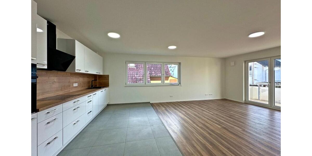 Etagenwohnung Gäufelden - 3 Zimmer, 88 m&sup2;, 1.300&euro; | Angebot:25857979