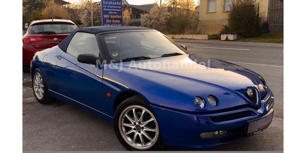 Alfa Romeo Spider 125.305 km 8.499 &euro; Ofterdingen 72131