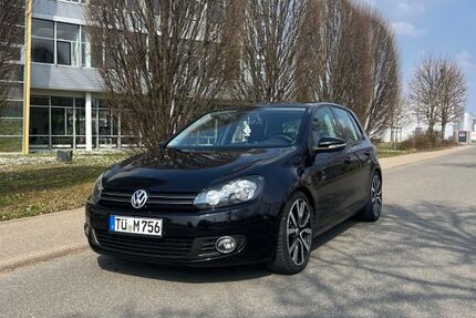 VW Golf 223.000 km 4.950 &euro; ROTTENBURG 72108