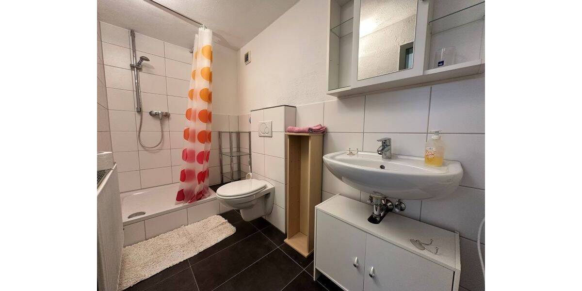 Einfamilienhaus Bempflingen - 8 Zimmer, 225 m&sup2;, 598.000&euro; | Angebot:25799144