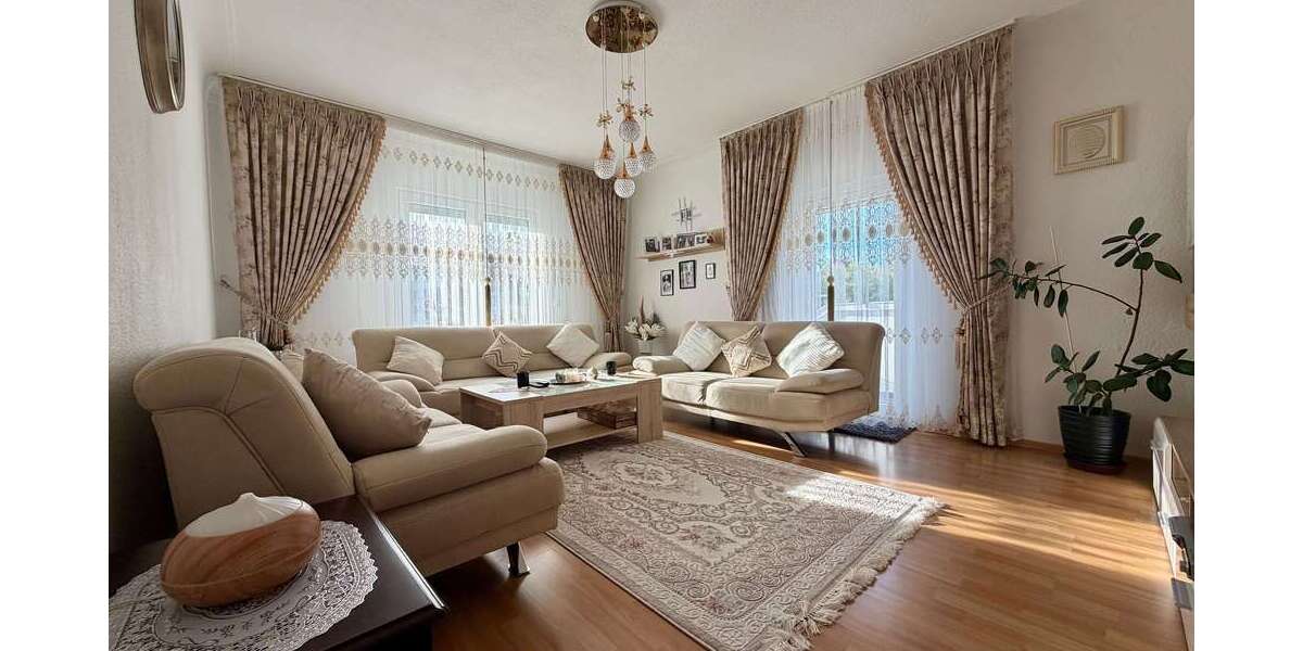 Etagenwohnung Kirchheim unter Teck - 4 Zimmer, 98 m&sup2;, 359.000&euro; | Angebot:25760120