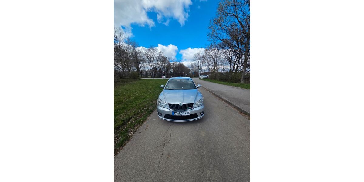 Skoda Octavia 227.000 km 5.999 &euro; Reutlingen 72770
