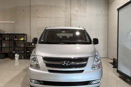 Hyundai H-1 Starex 236.000 km 6.500 &euro; Kirchentellinsfurt 72138